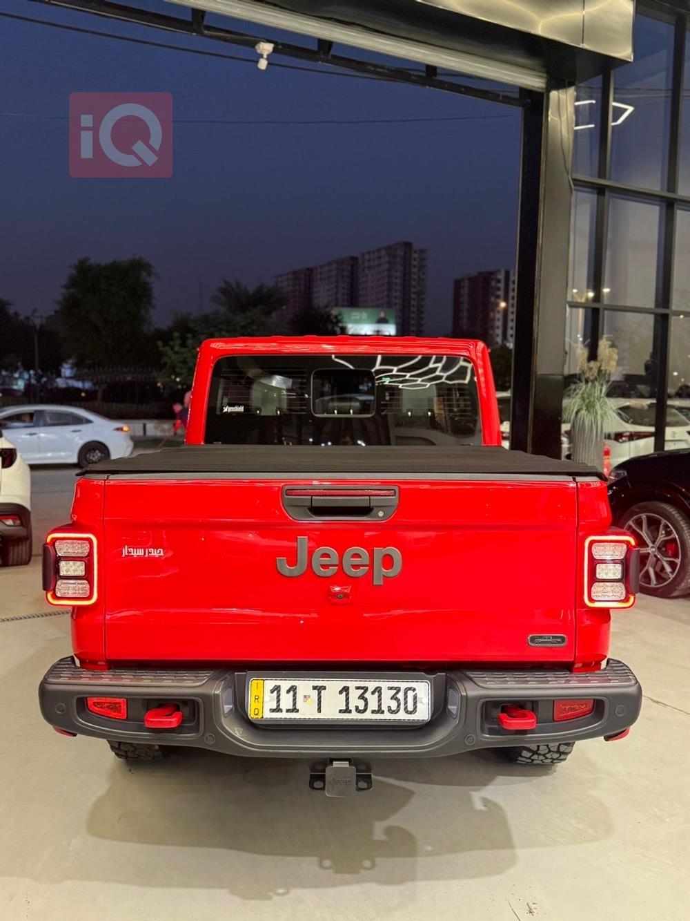 جیپ گلادیەتەر